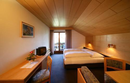 Comfort Double Room,1580298207:JPEG