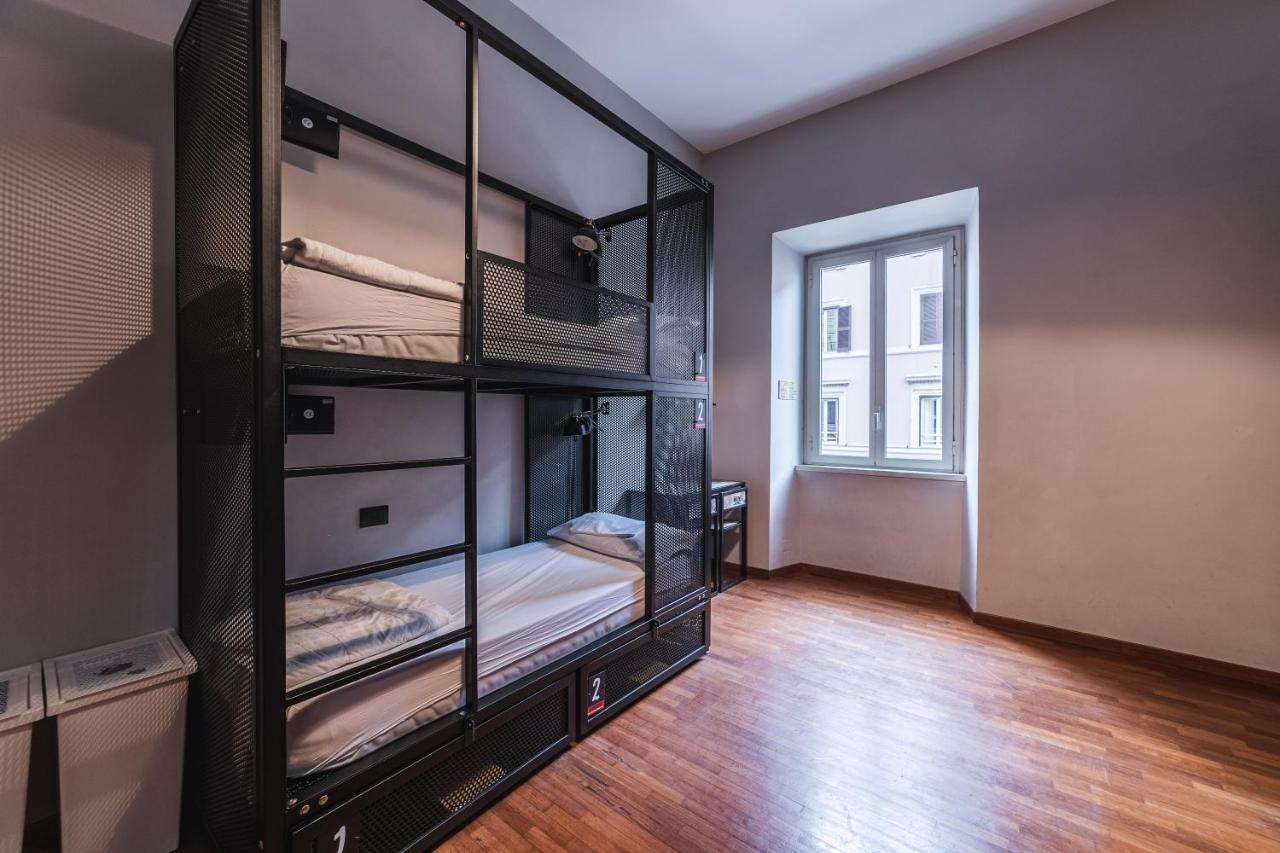 Bed 4-Bed Female Dormitory Room