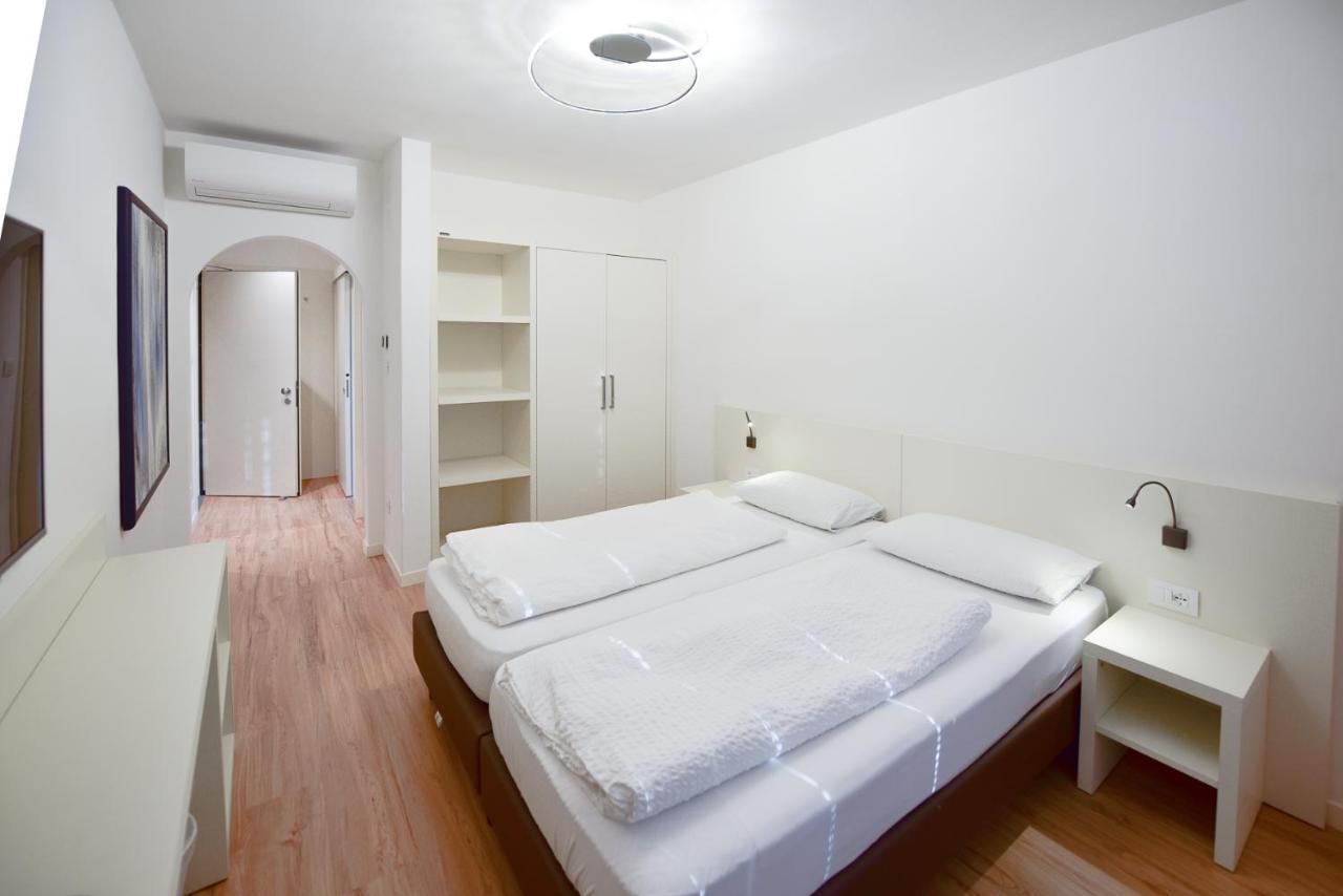 Double Room with Balcony,1002540387:JPEG