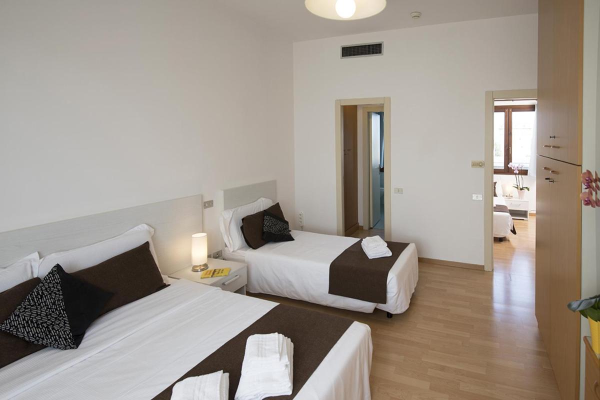 Quadruple Room,1002888606:JPEG