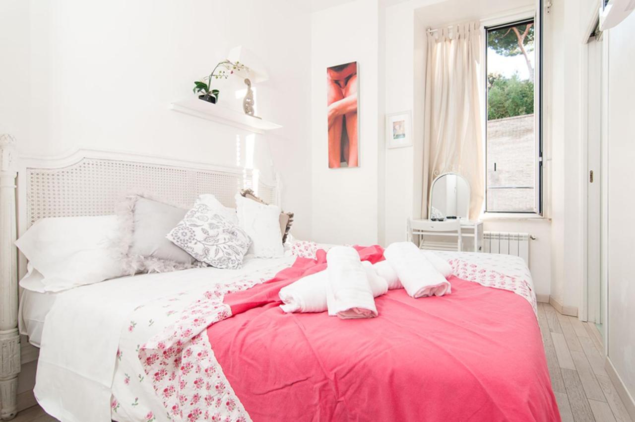 Deluxe Double or Twin Room City View