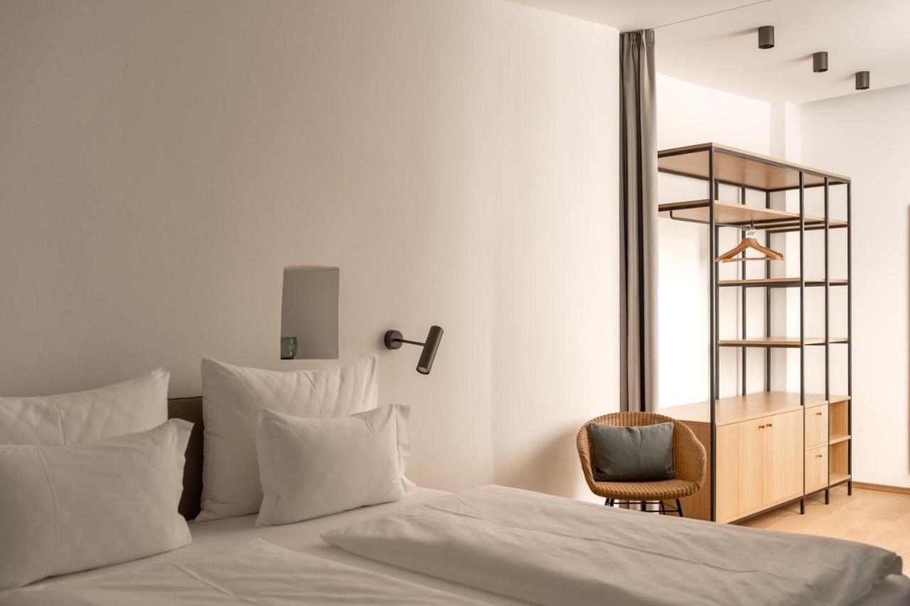 One-Bedroom Apartment with Terrace,1007592142:JPEG