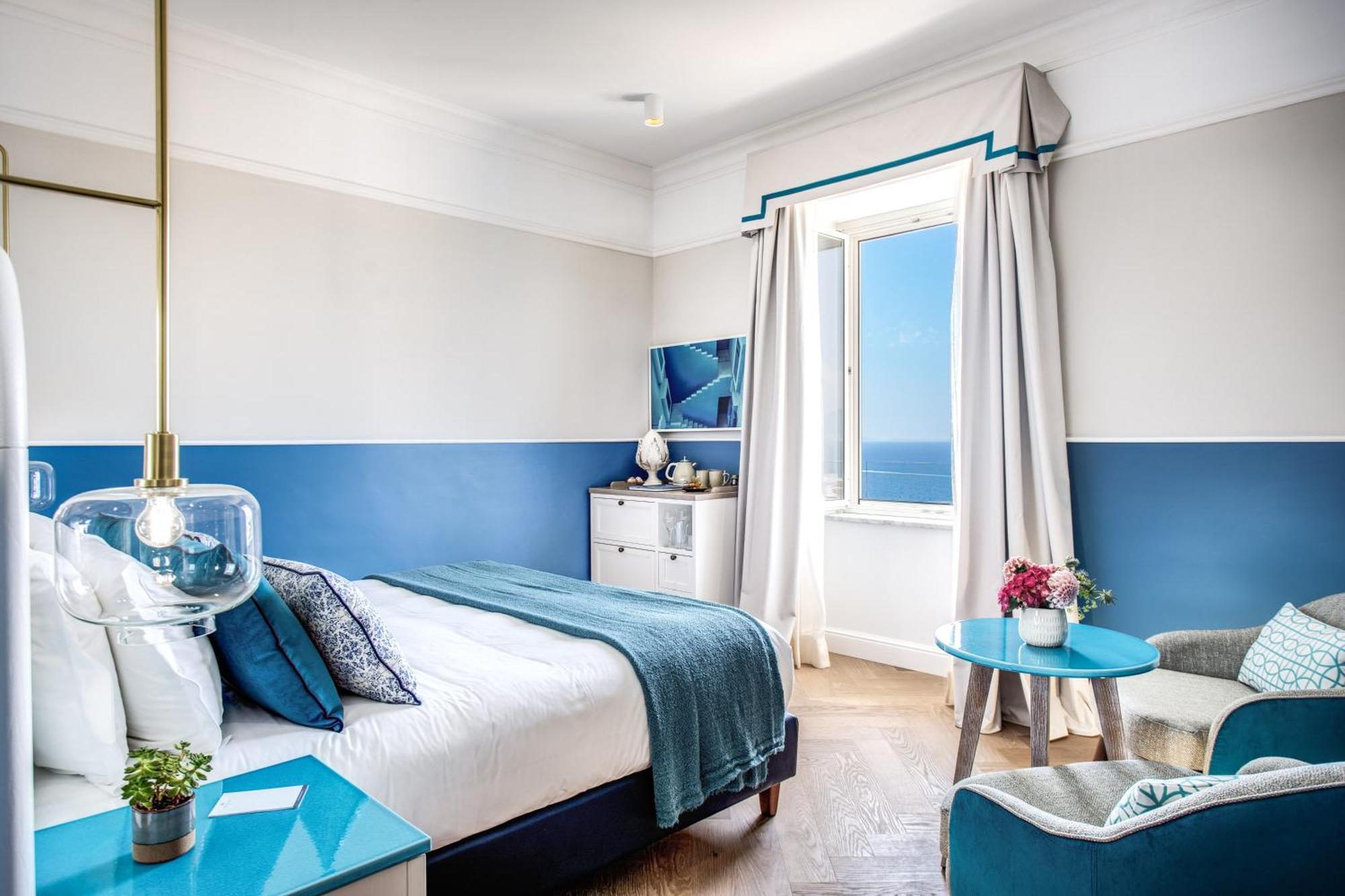 Deluxe Double Room with Sea View
