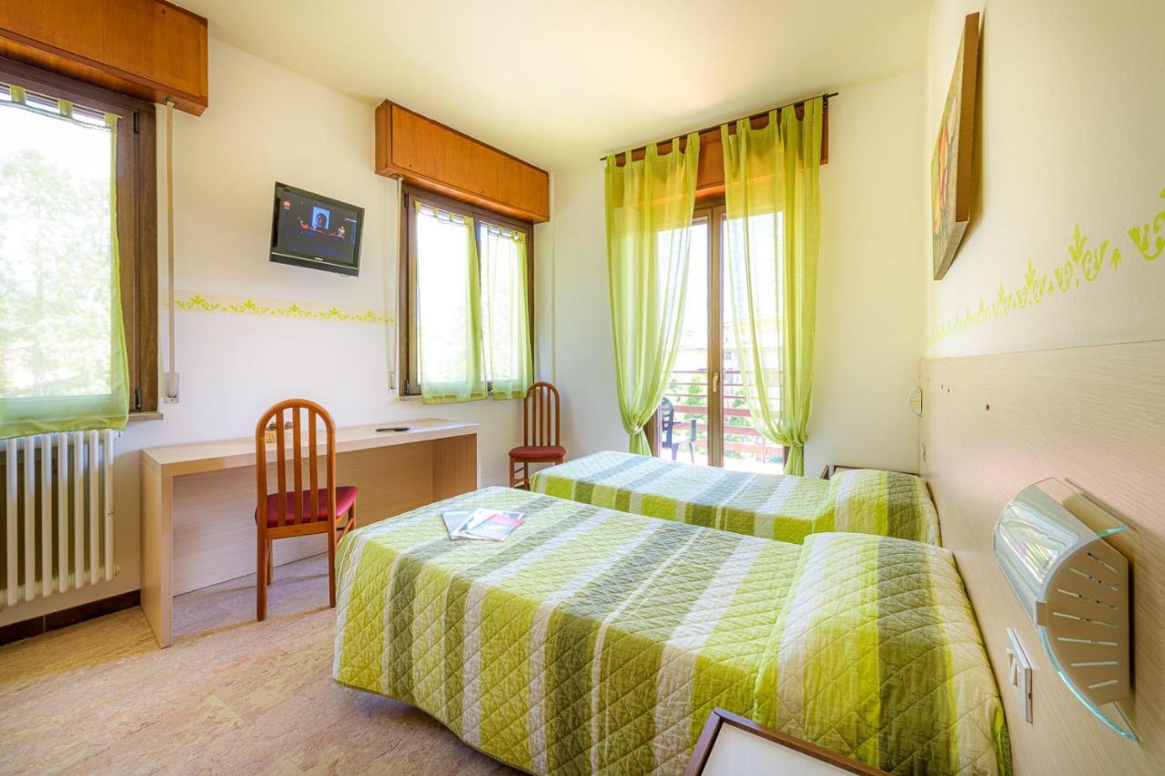 Double or Twin Room,1008804766:JPEG