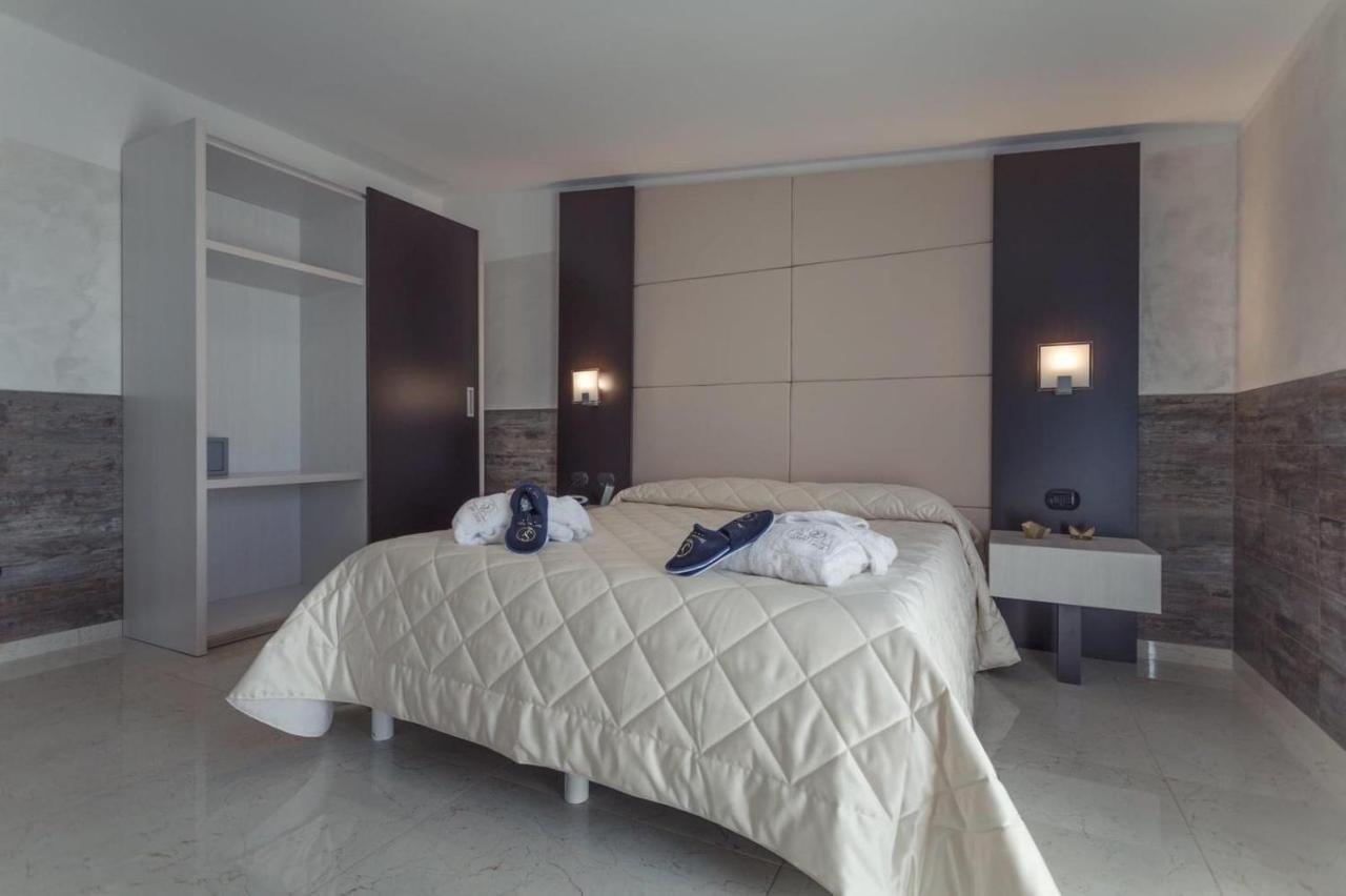 Superior Suite,1009824994:JPEG