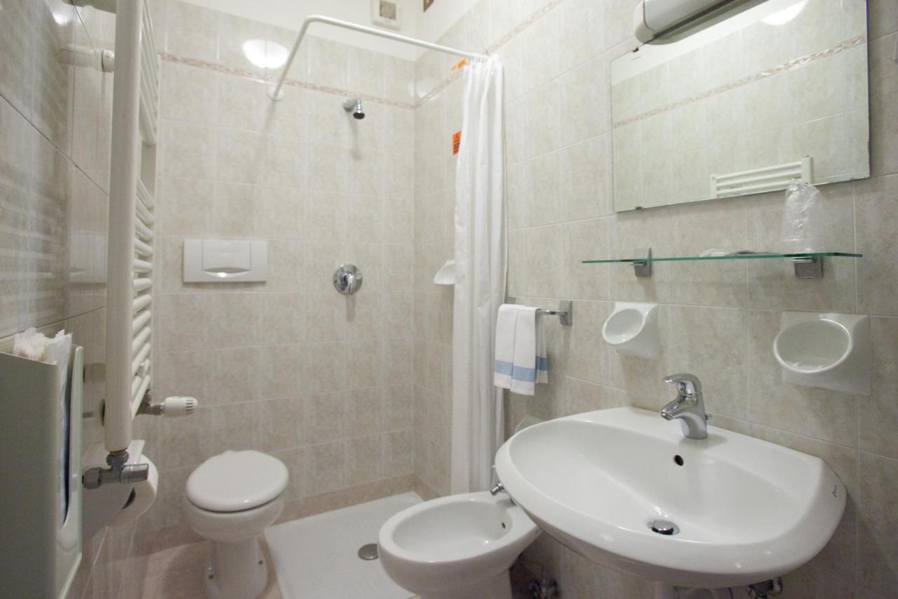 Standard Triple Room with View