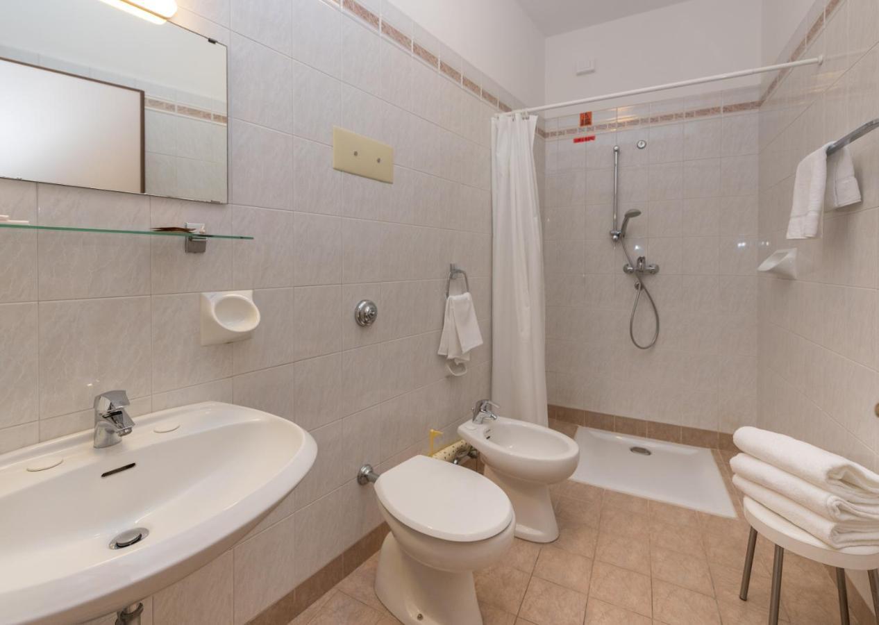 Standard Single Room with view
