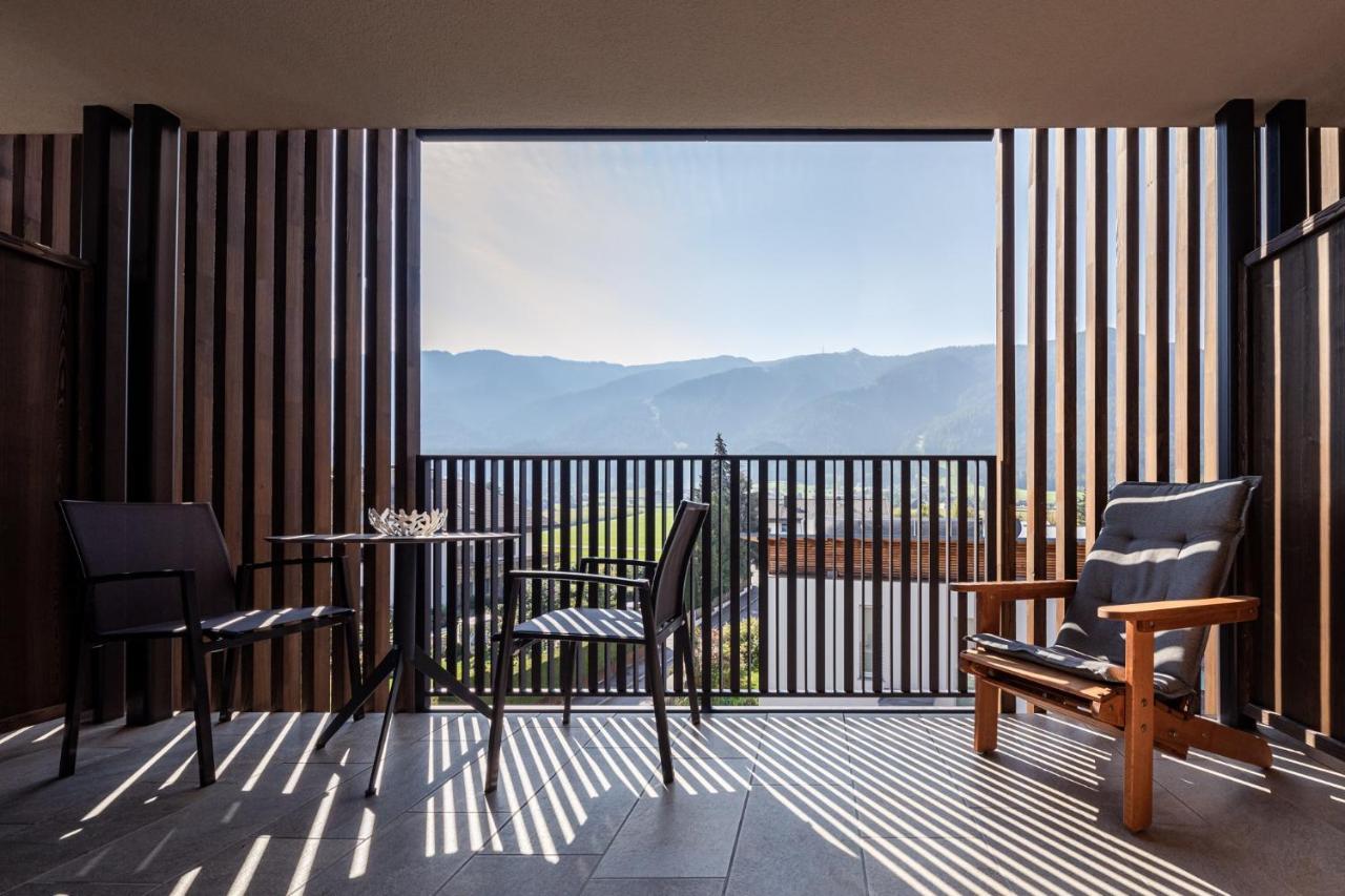 Appartamento Premium con Balcone e Vista Montagna