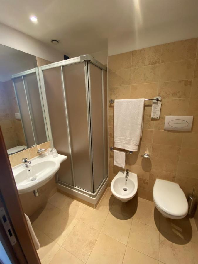 Single Room,1024436839:JPEG