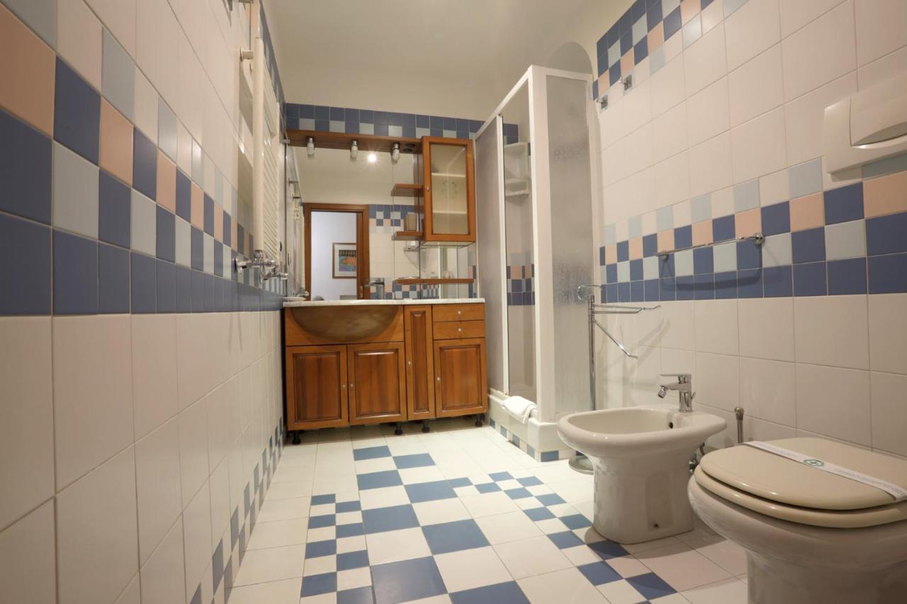One-Bedroom Apartment,1024726219:JPEG