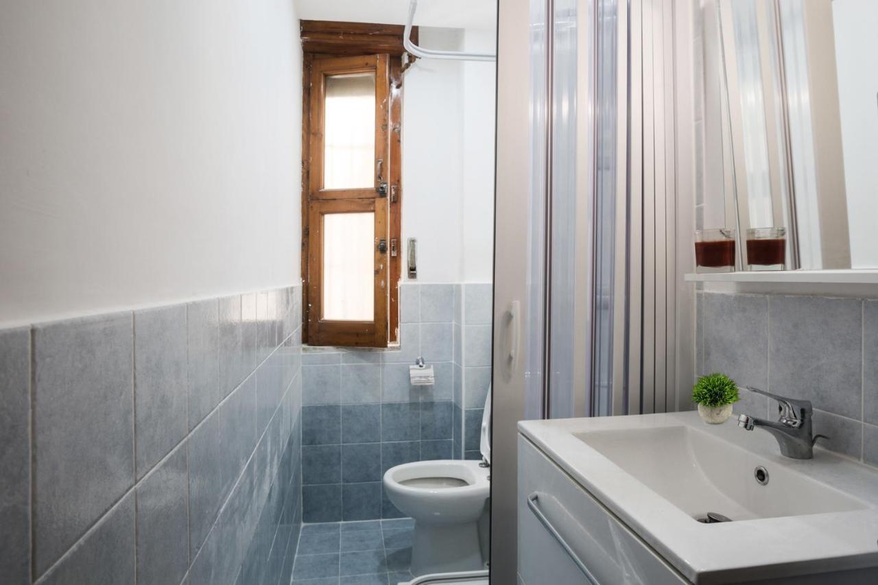 Apartamento de 2 dormitorios con balcón