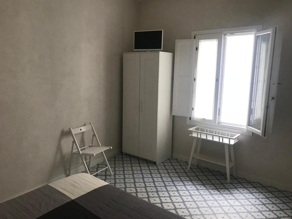 Large Double Room,1033279988:JPEG