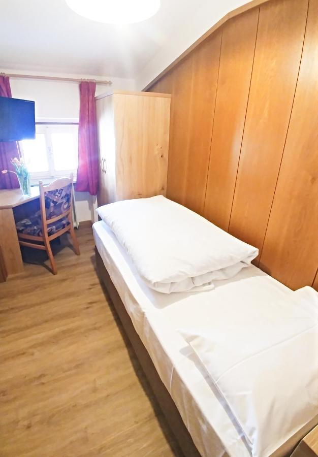 Small Single Room