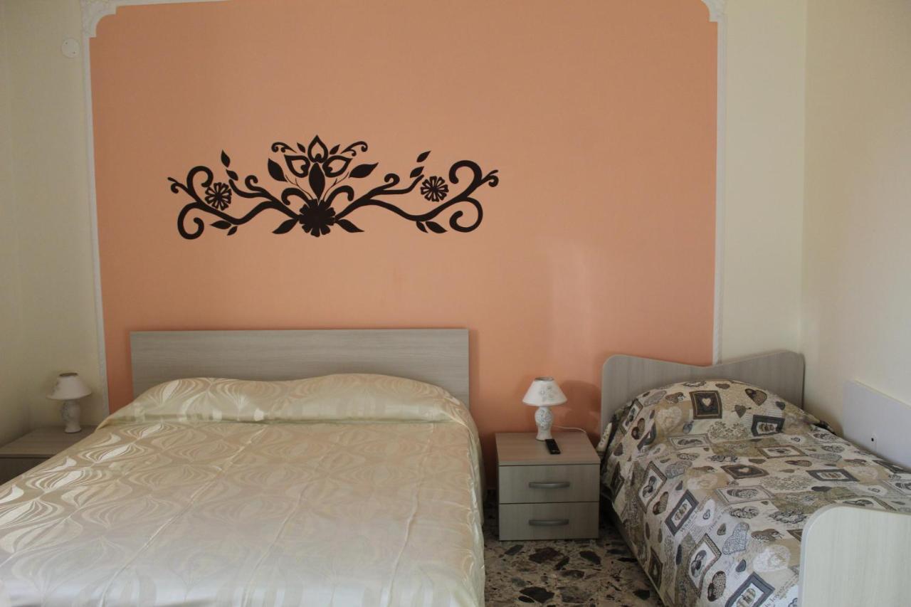 Family Room with Private Bathroom,1033662173:JPEG