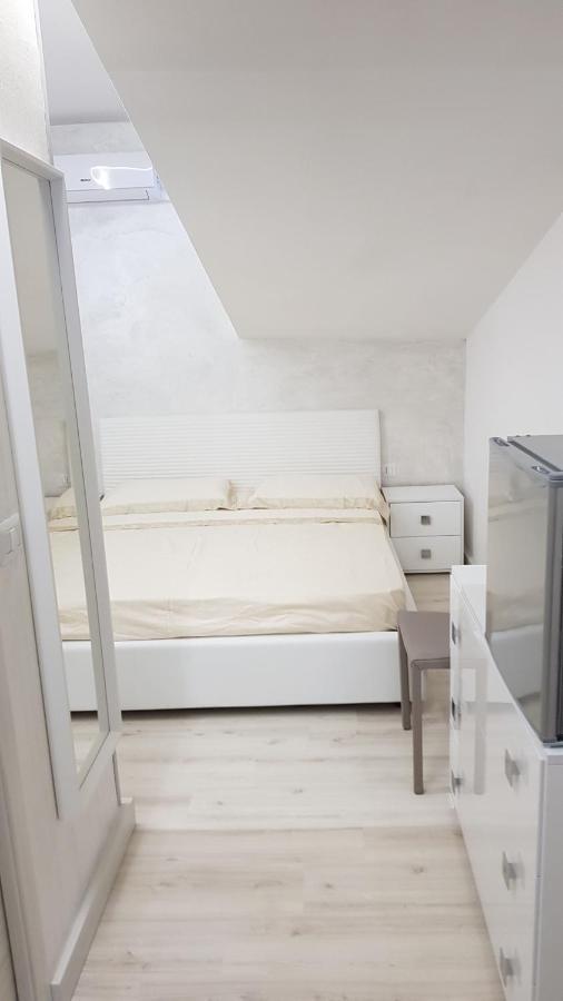 Double Room,1059344401:JPEG