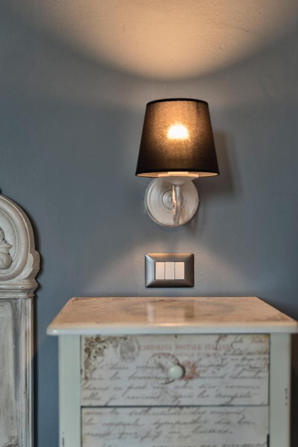 Double Room with Pool View,1106228319:JPEG