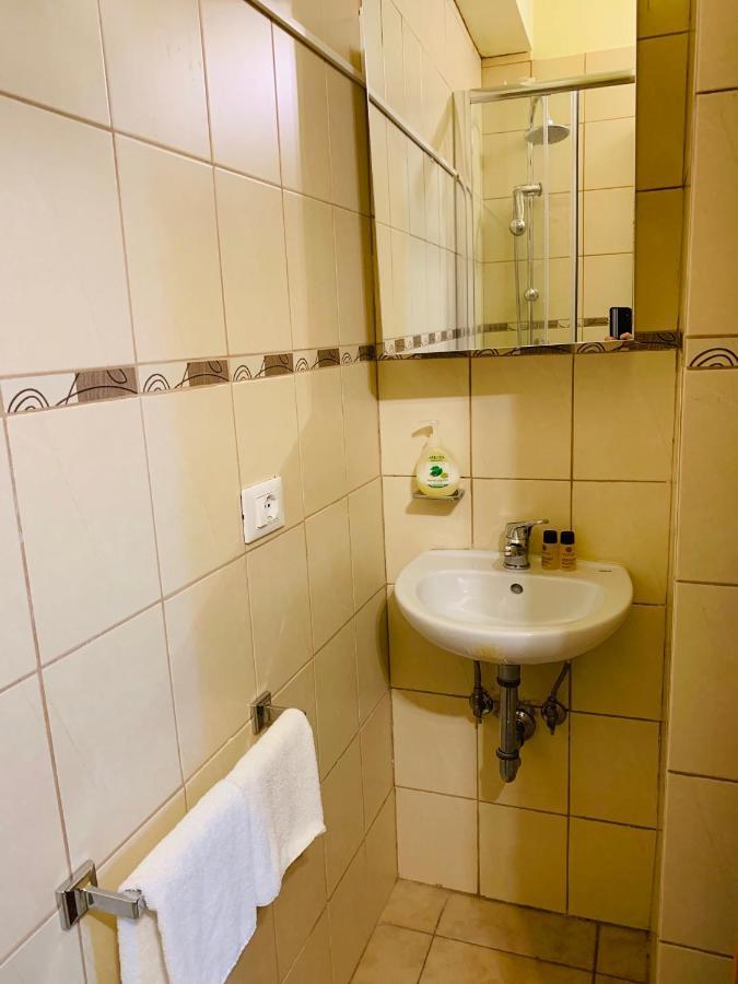 Camera Tripla Comfort con Doccia
