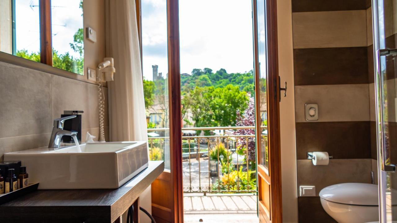 Double Room with Balcony,1388389808:JPEG