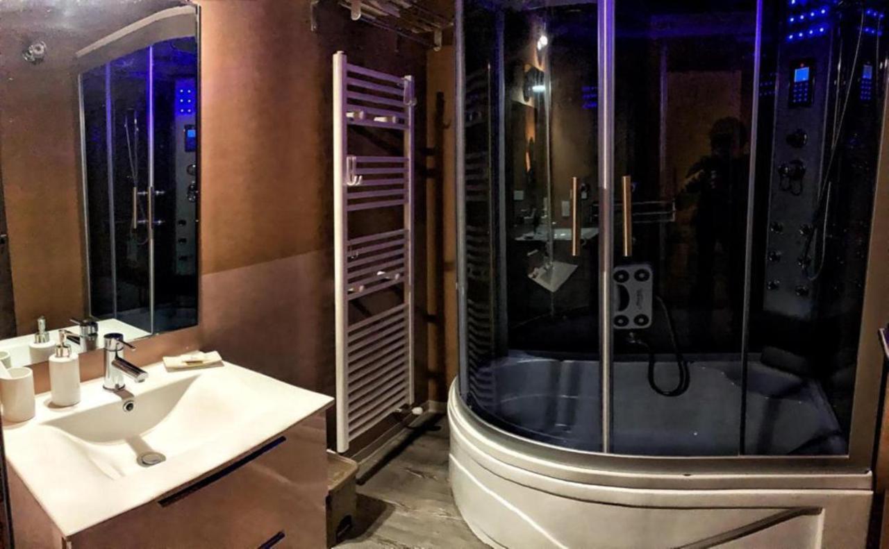 Deluxe Double Room,1044862519:JPEG