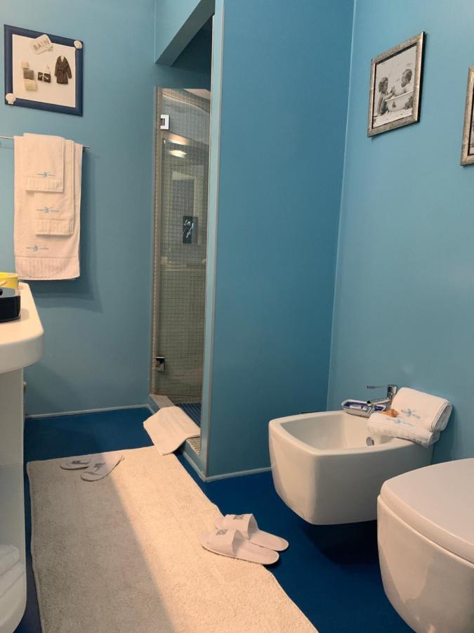 Two connected Rooms,1054696513:JPEG