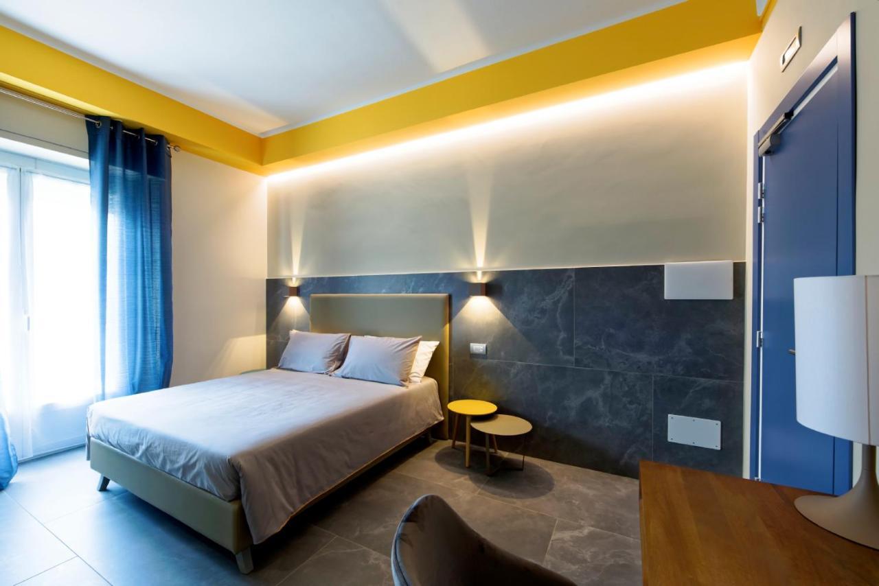 Deluxe Double Room,1053376462:JPEG