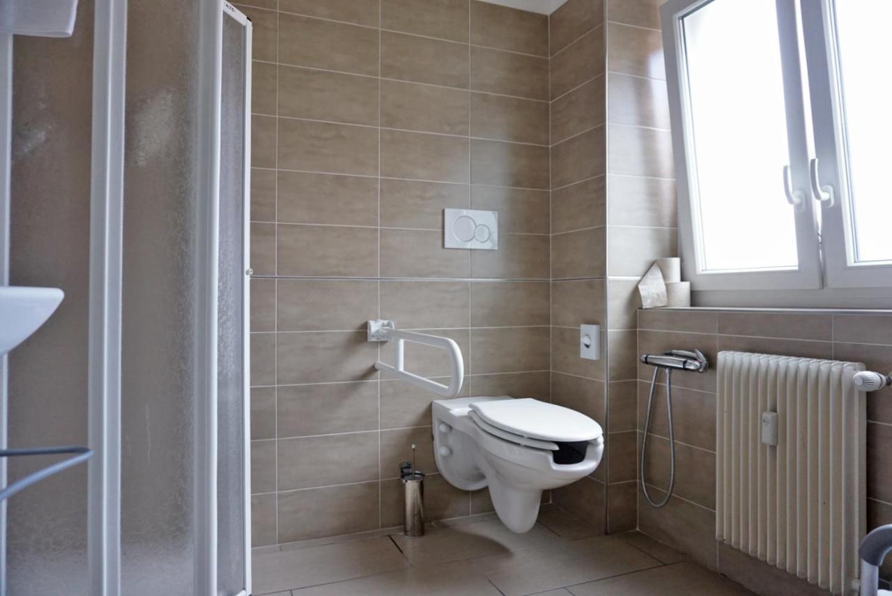 Camera Matrimoniale/Doppia con Letti Singoli con Bagno Privato