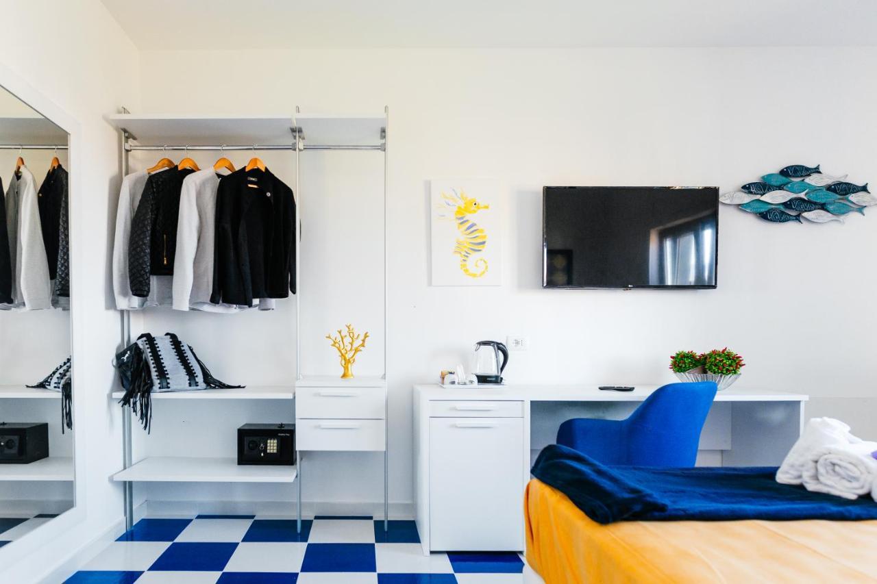 Deluxe Double Room,1061408557:JPEG