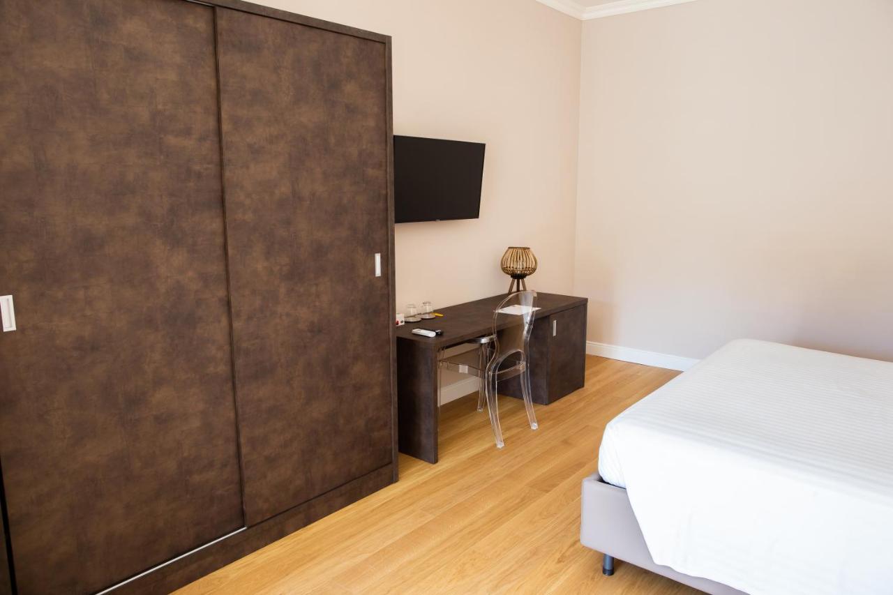 Superior Double Room,1066998400:JPEG