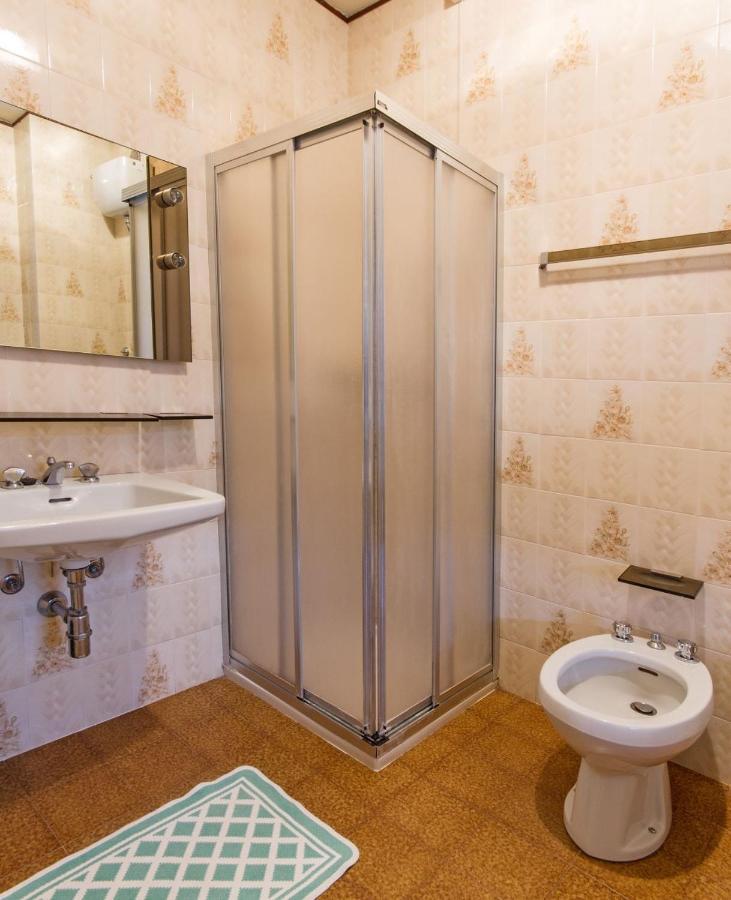 Large Double or Twin Room,1058859268:JPEG