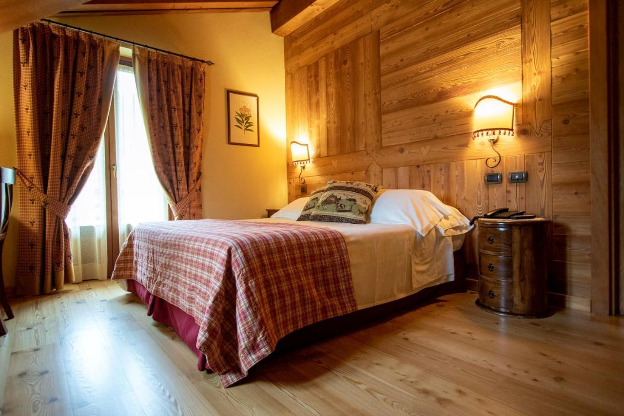 Double Room Lake View