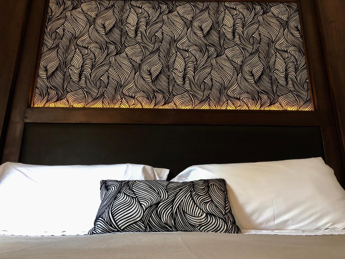 Double or Twin Room,1083237217:JPEG