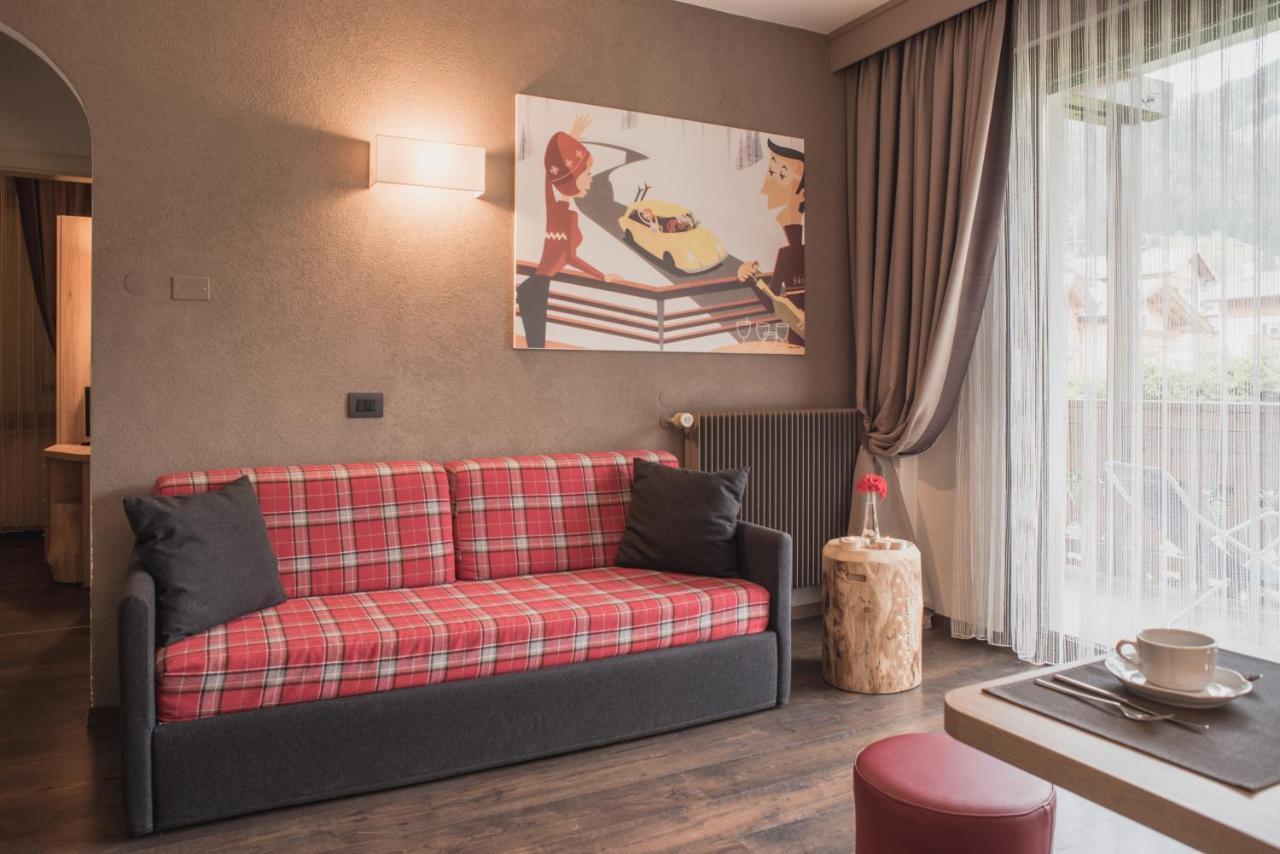 Two-Bedroom Apartment,1081213594:JPEG