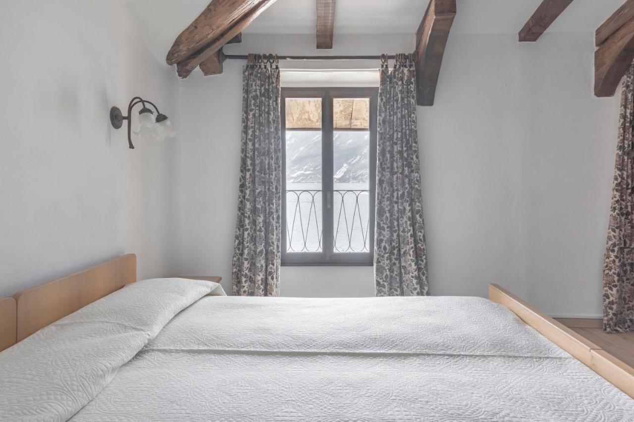 Superior Double Room Lake View Balcony