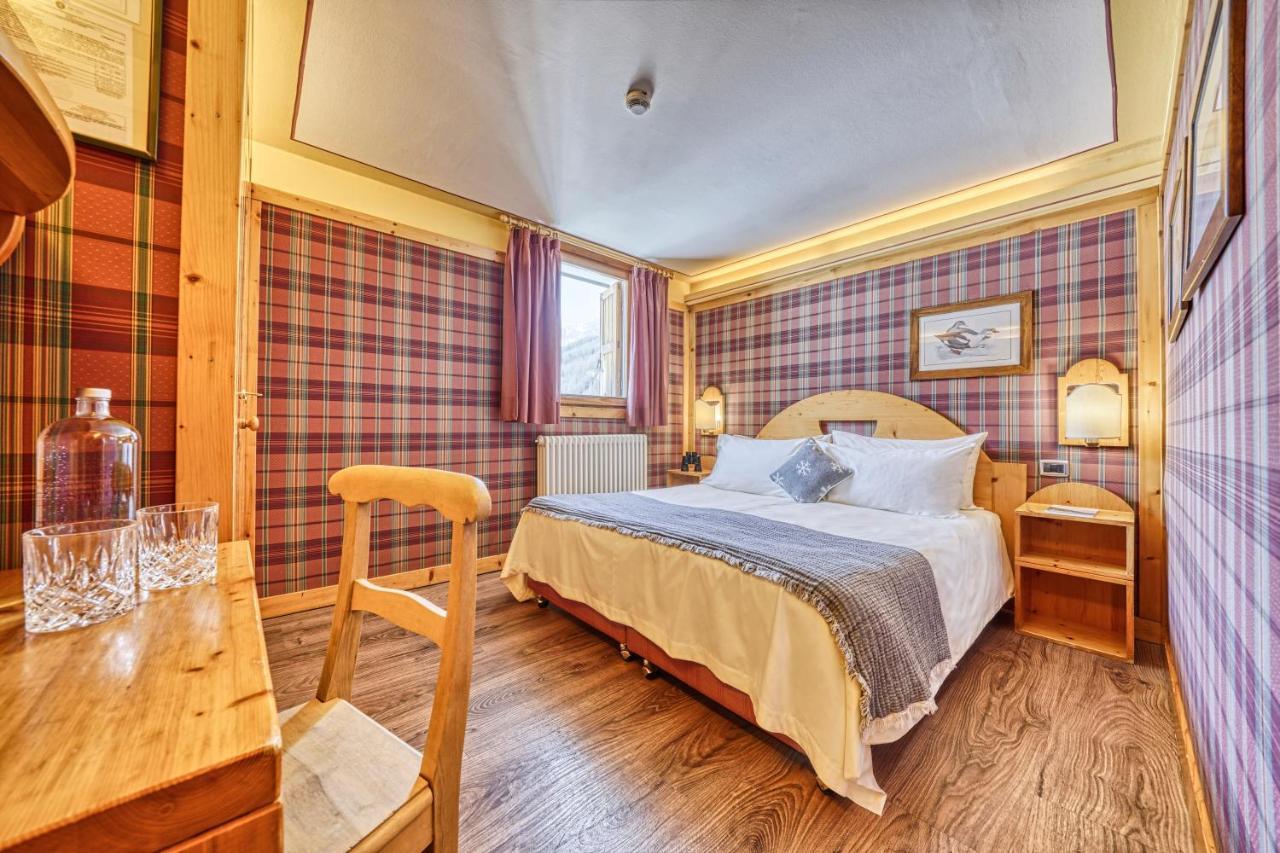 Double or Twin Room,1085738623:JPEG