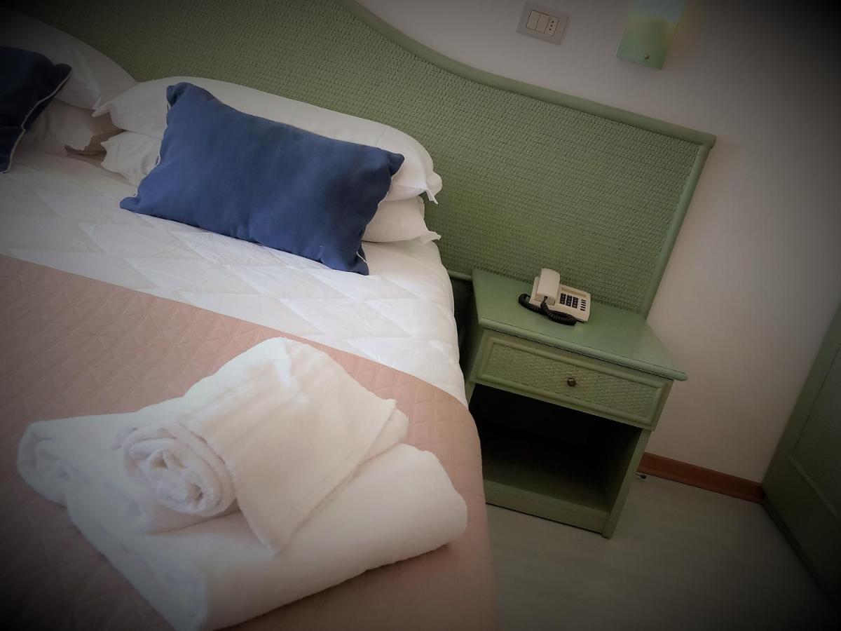 Triple Room,1088912128:JPEG