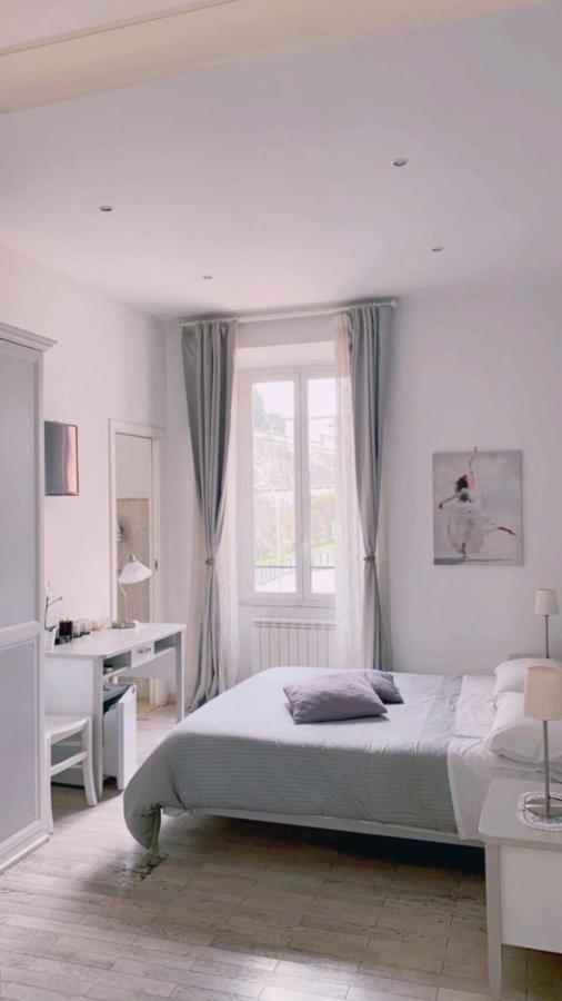 Deluxe Double or Twin Room City View