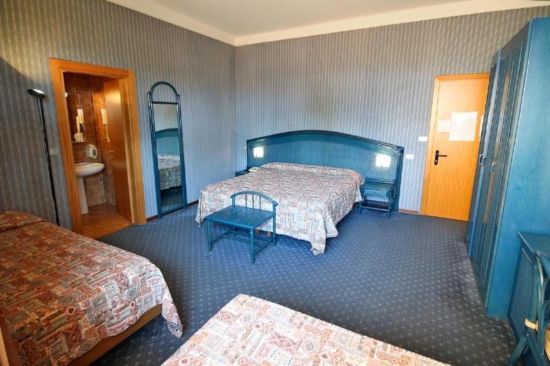 Chambre Quadruple Classique