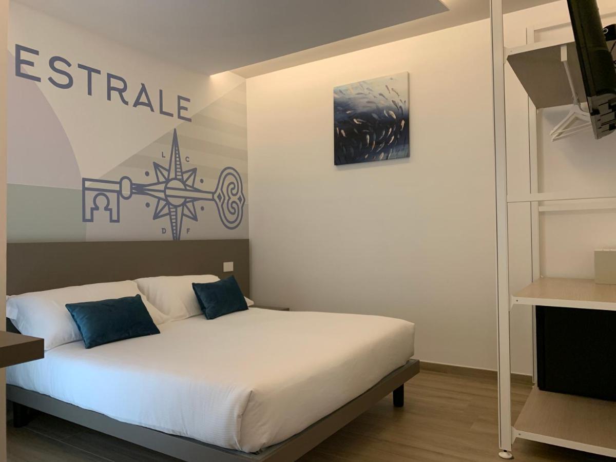 Double Room,1294735750:JPEG