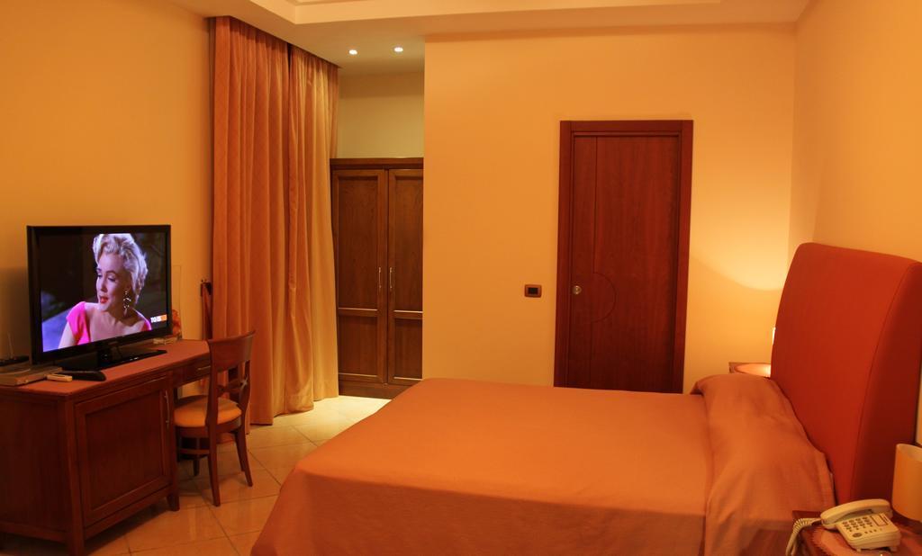 Economy Quadruple Room