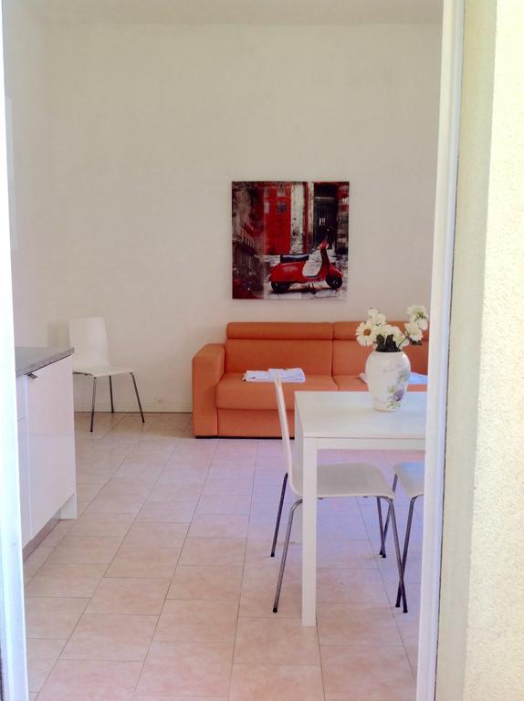 Studio with Private Patio - Ground Floor