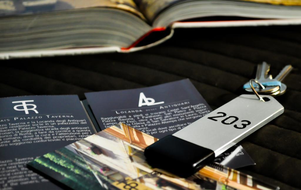 Single Room,645785799:JPEG