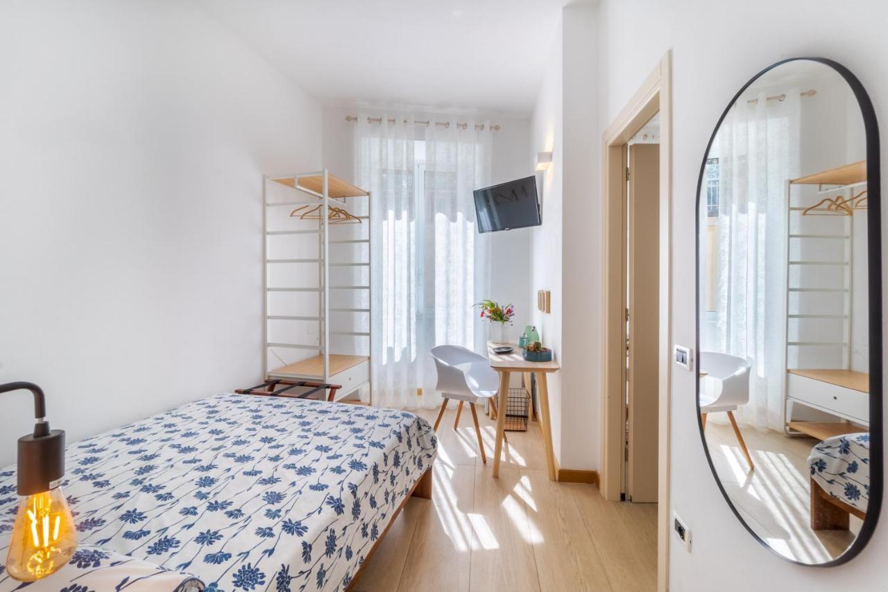 Single Room with Private Bathroom