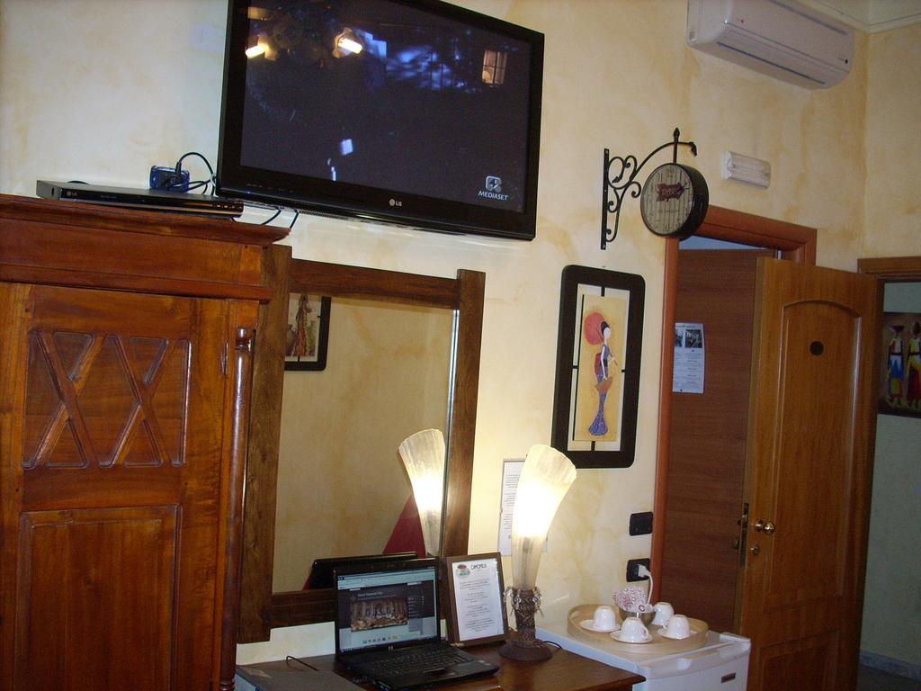 Quarto Twin Económico