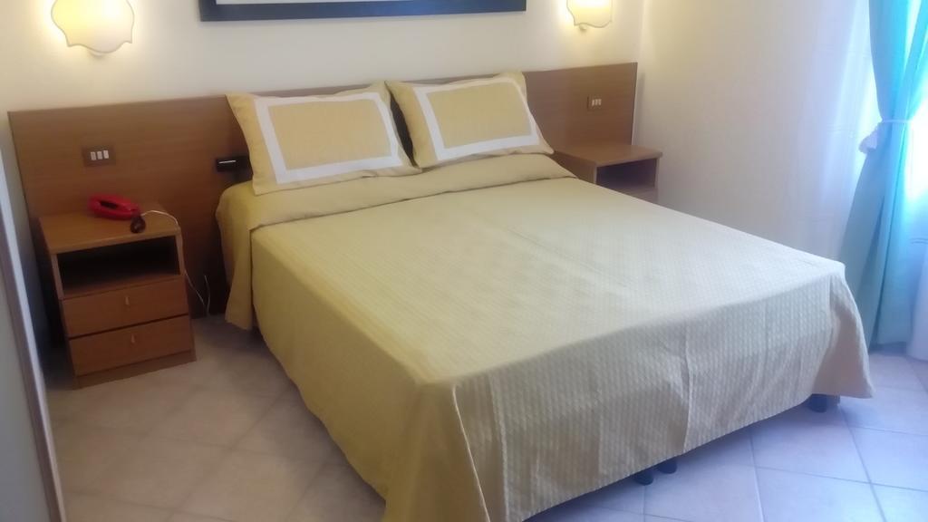 Doppelzimmer mit Balkon