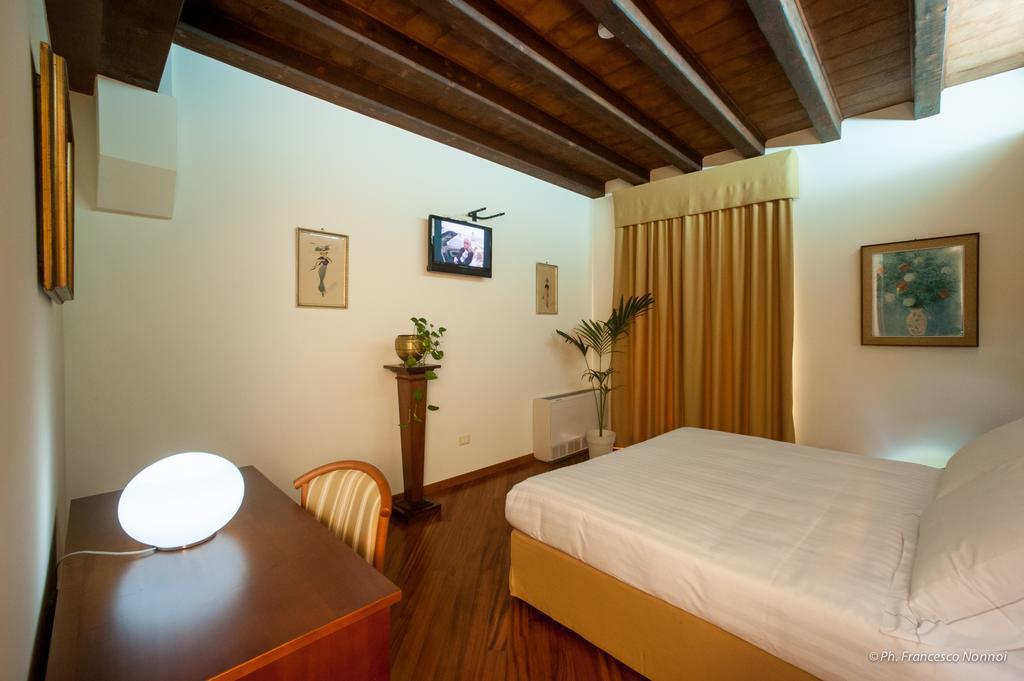 Deluxe Double Room,1646357485:JPEG