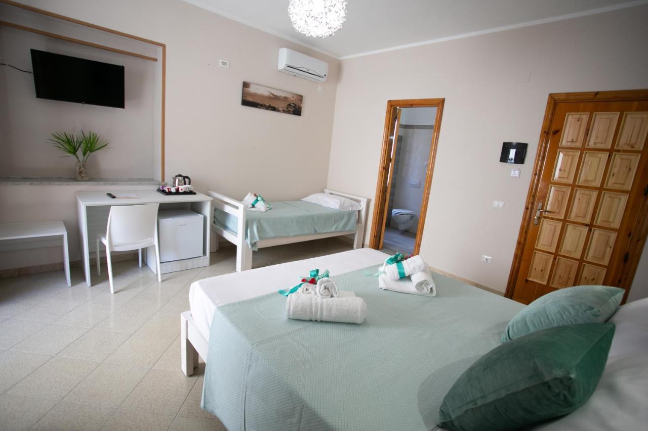 Pokój trzyosobowy z balkonem