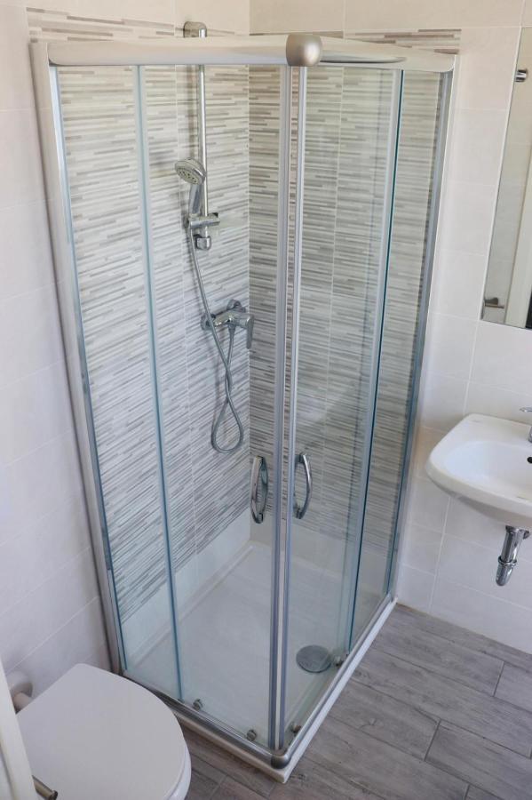 Economy Double Room - no Balcony