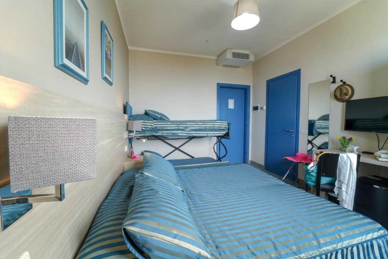 Quadruple Room,1218525697:JPEG