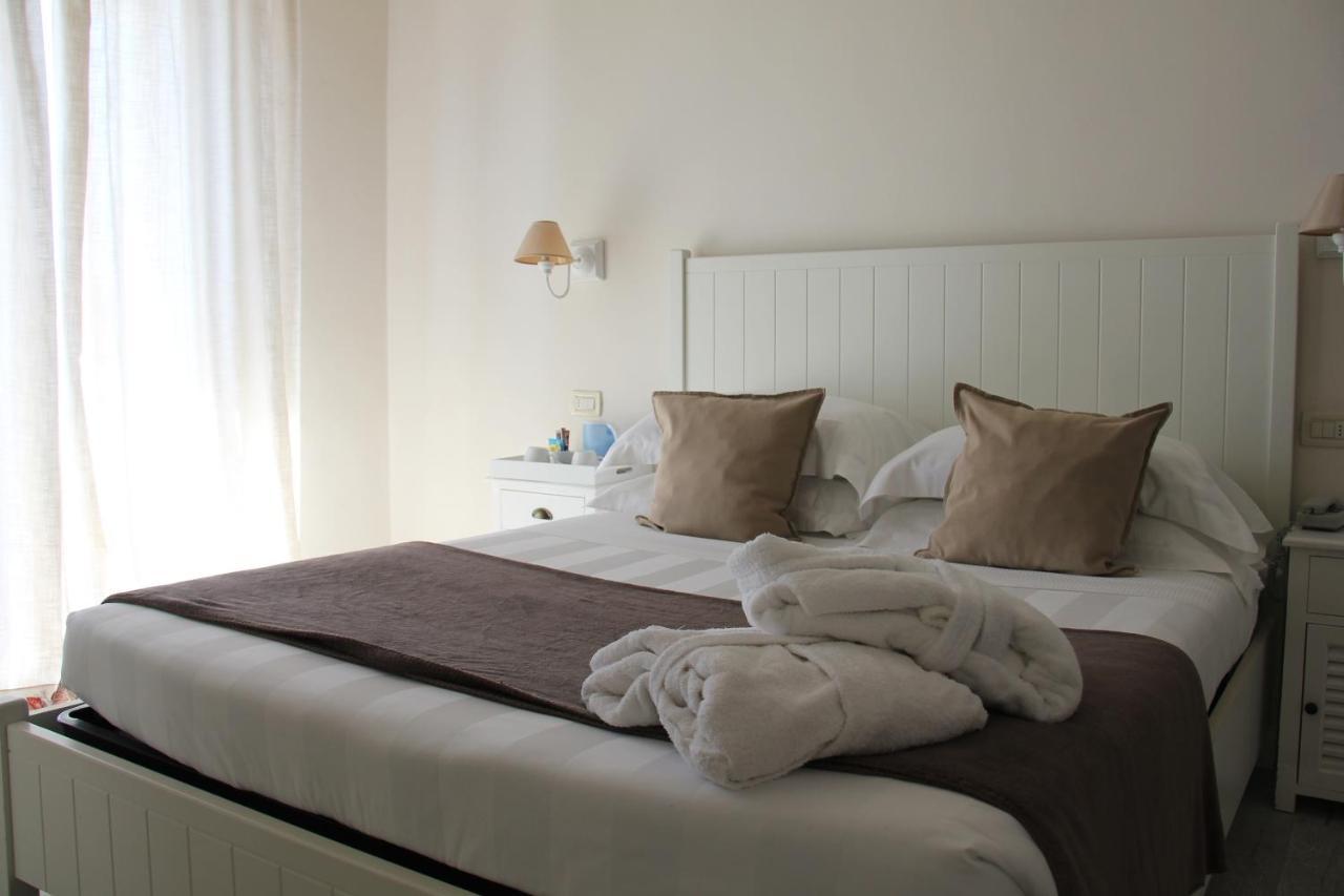 Junior Suite with Terrace