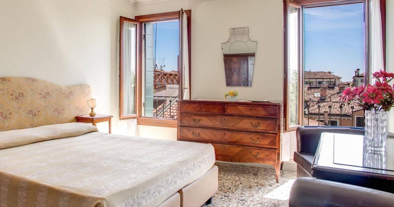 Double or Twin Room with Canal View